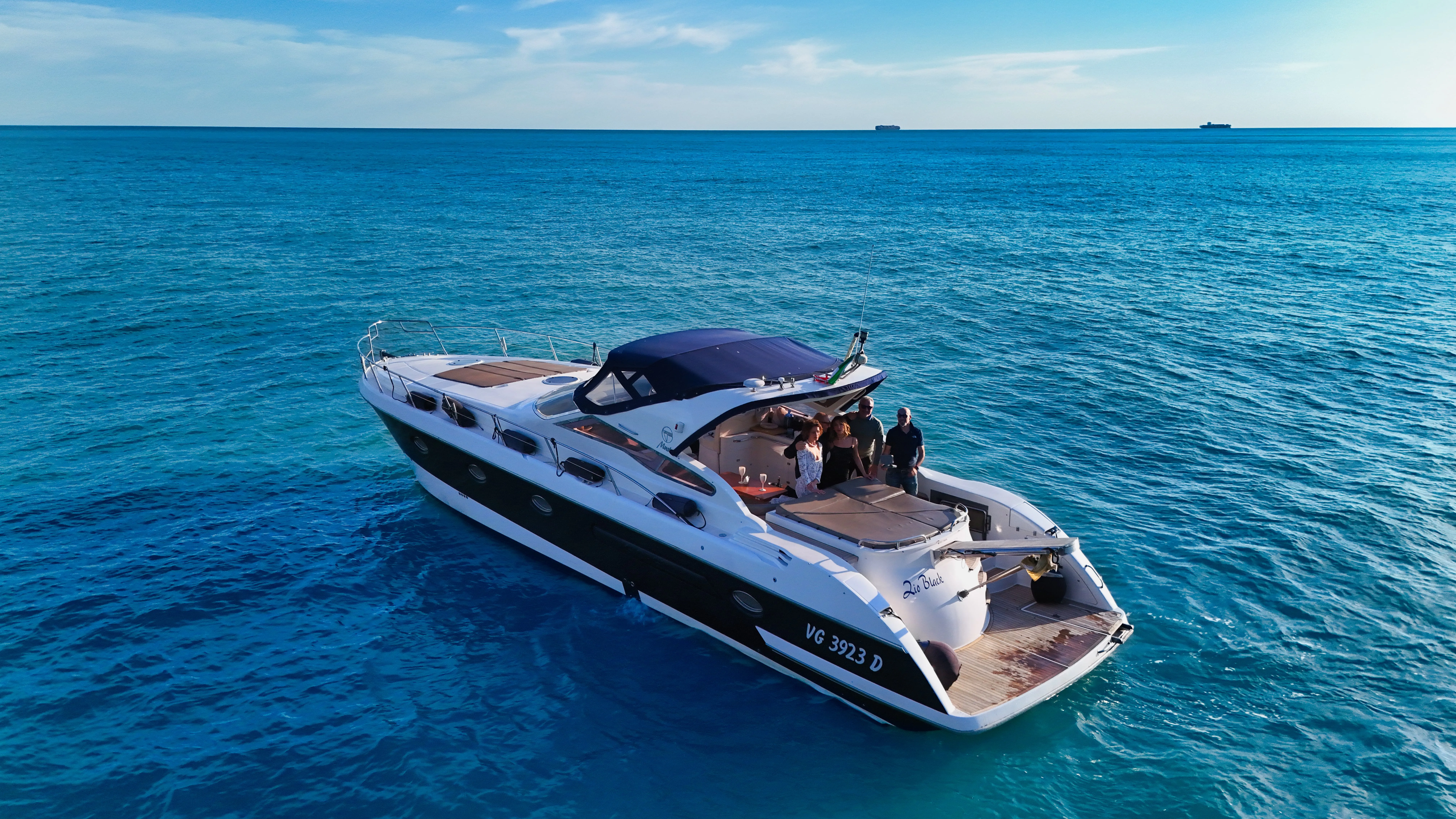 Giorgi Must 52ft yacht in the bay